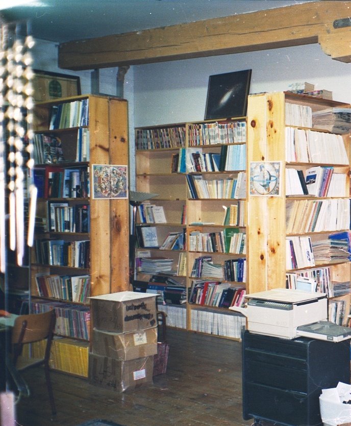1992-Feb-Library back room