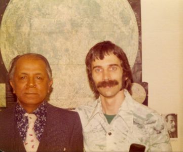1976 Robin\' & Cyrus Abayacoon At IAO-162-