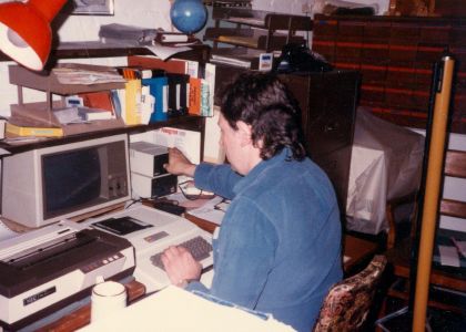 1984-10-Pat Roberto on the Apple II